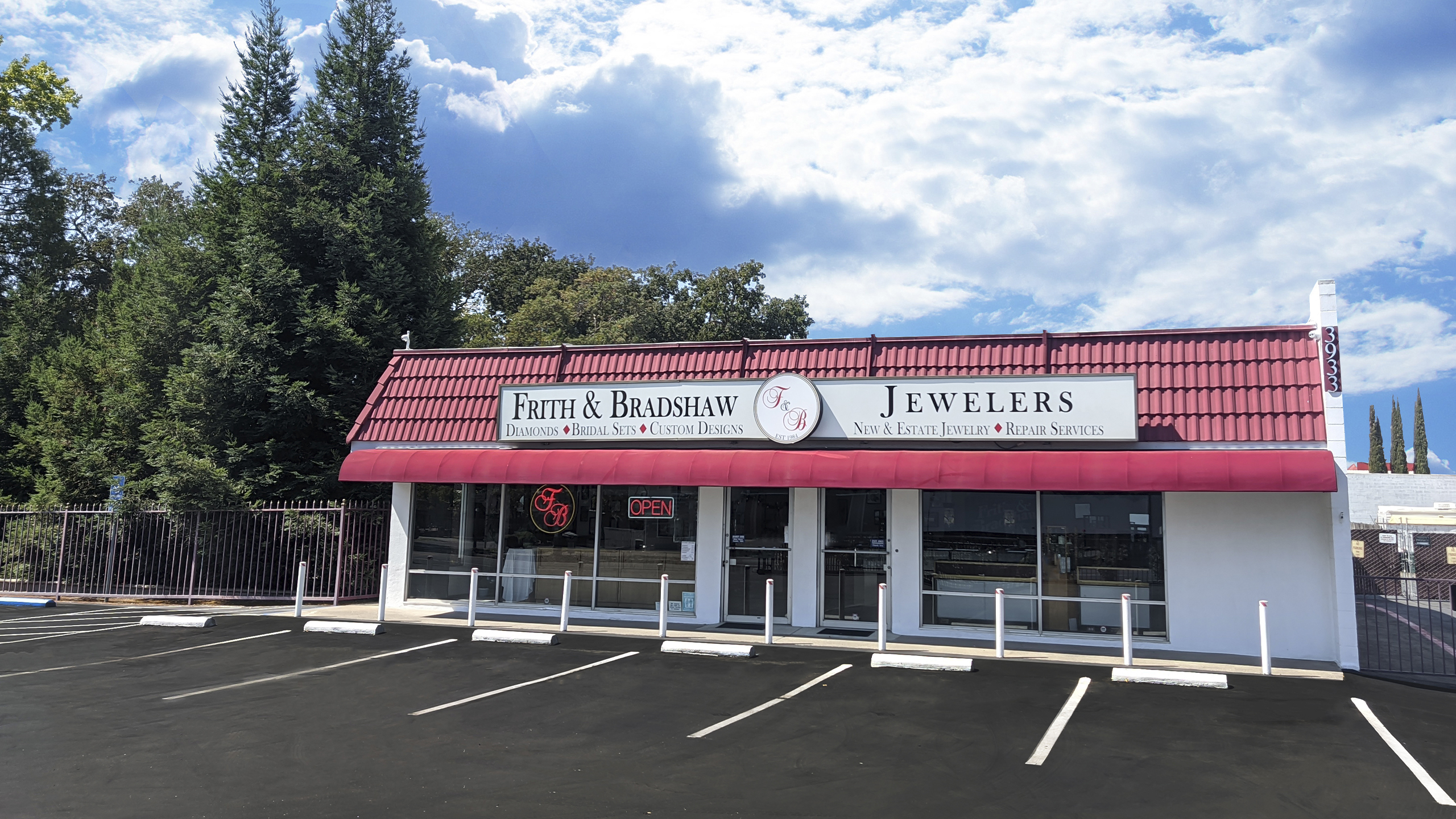 Frith and Bradshaw Jewelers storefront