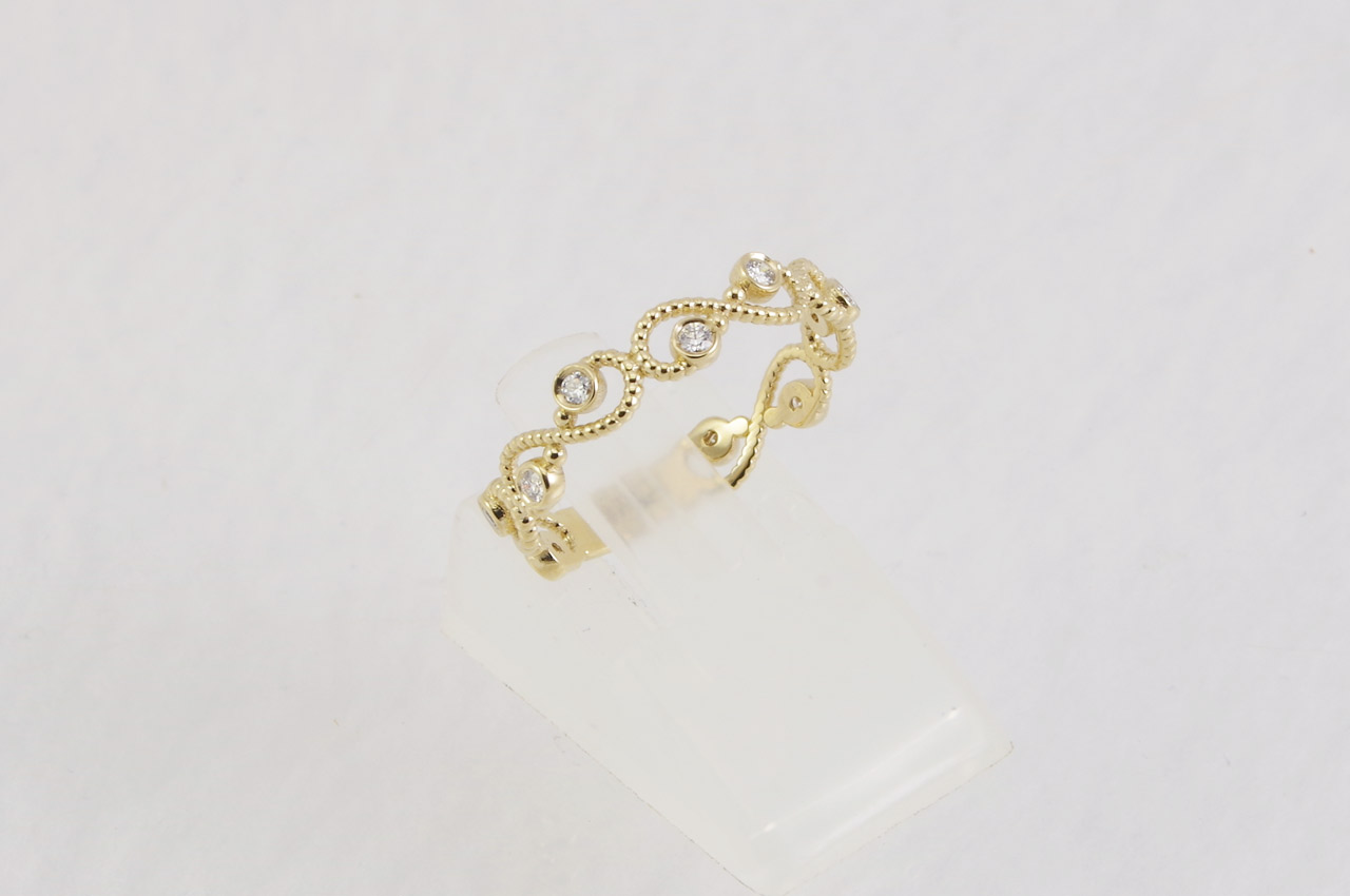 14k Yellow Gold Diamond Infinity Ring Side