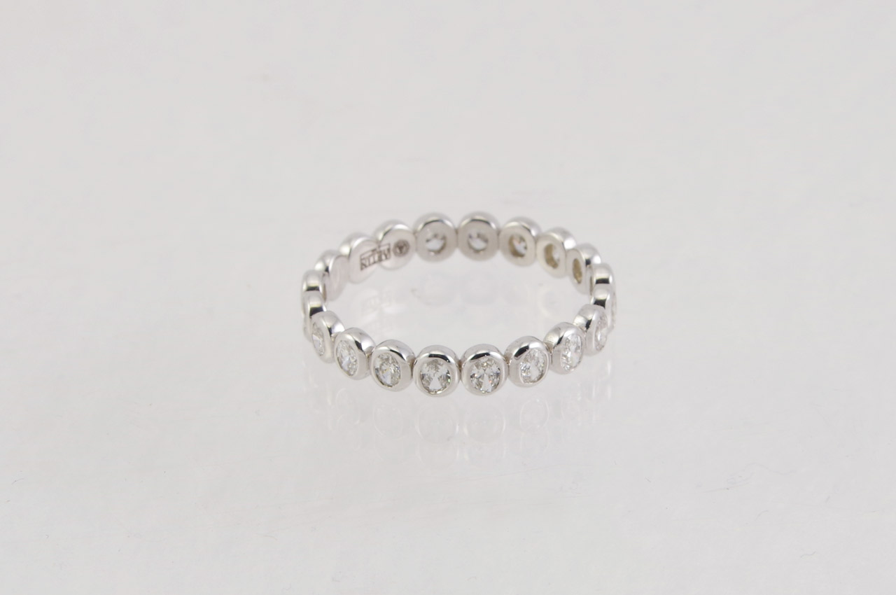 14k White Gold Oval Diamond Ring