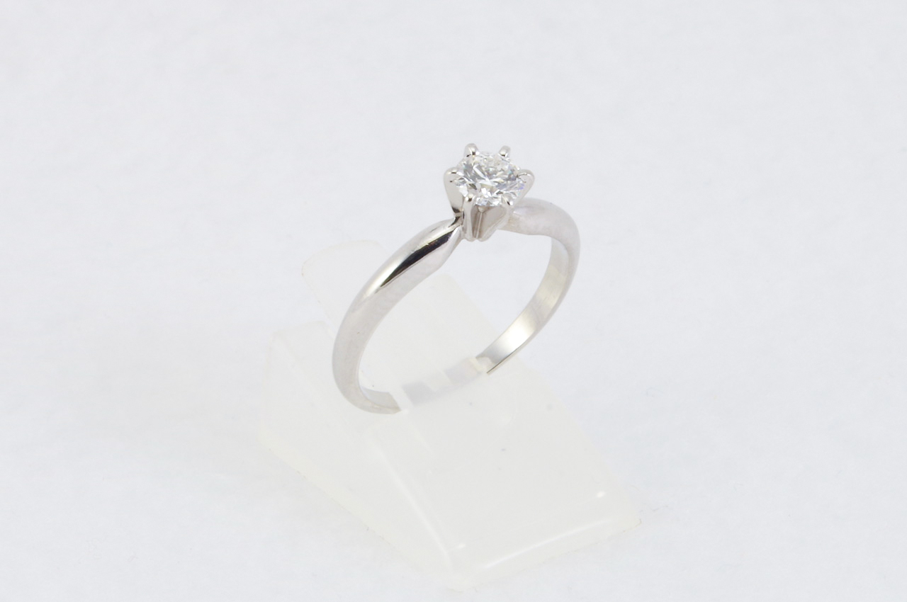 Estate Platinum Dimond Engagement Ring Side