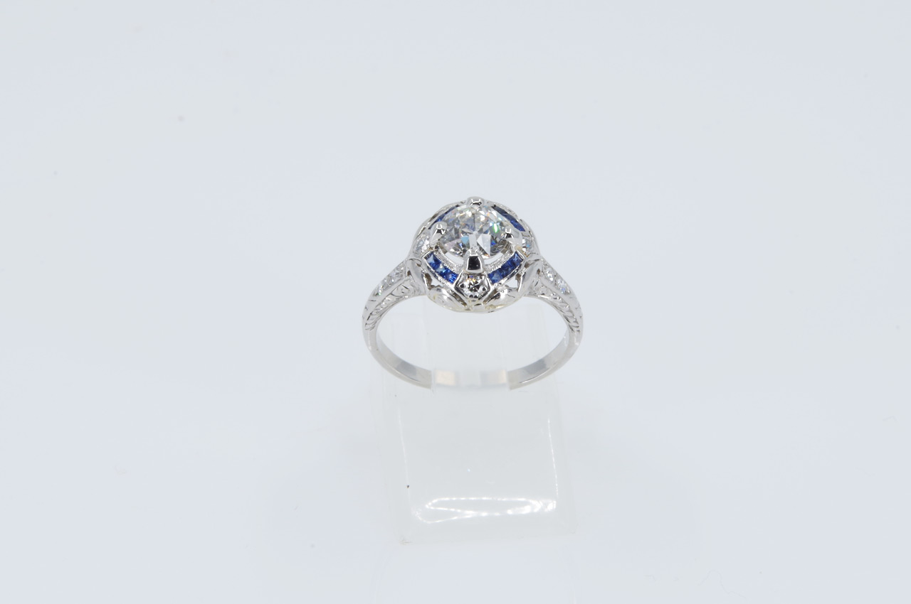 Estate Platinum Vintage Diamond & Sapphire Ring Thumbnail