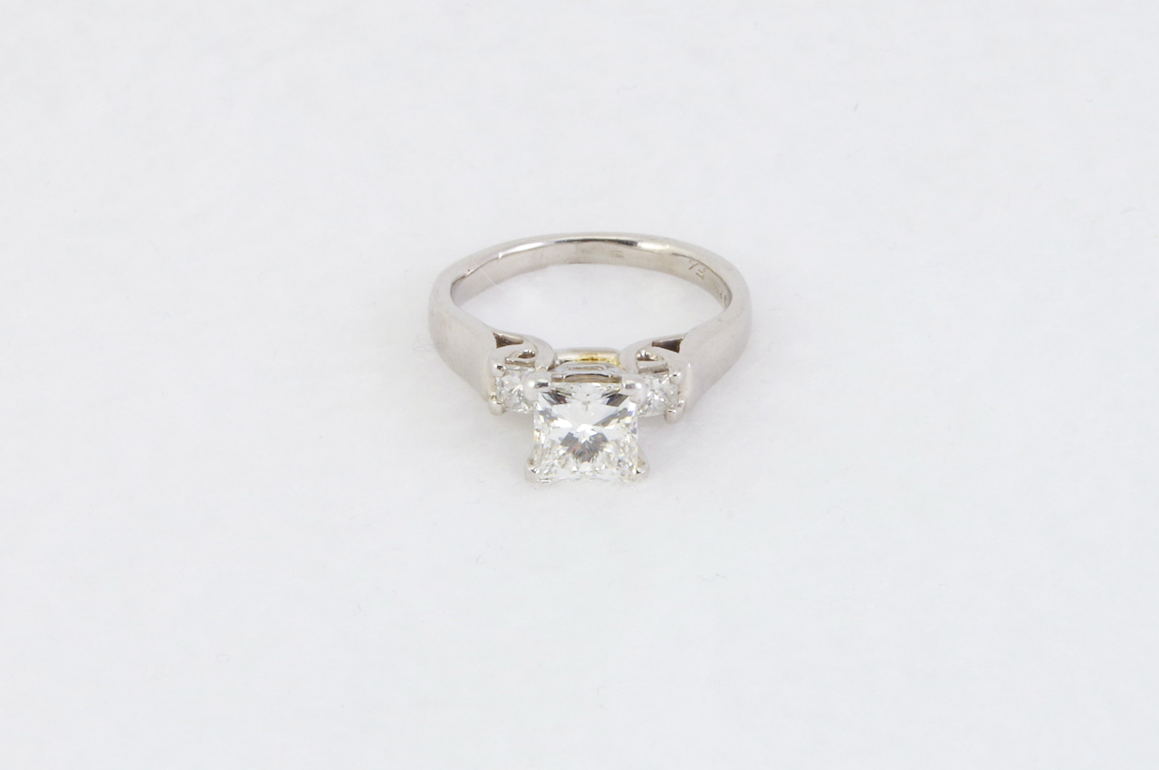 Estate Platinum Diamond Princess Cut Ring Flat