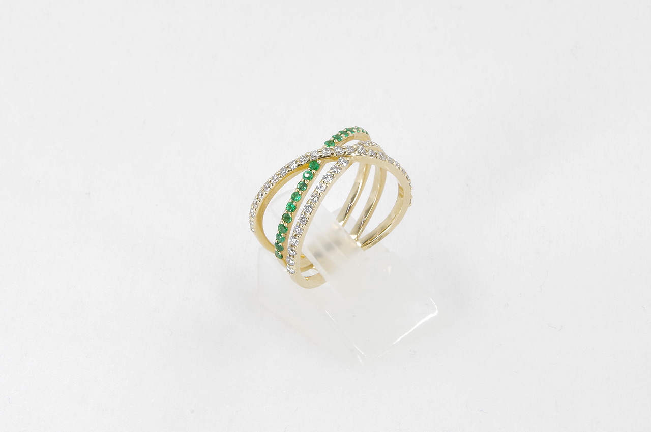 14k Yellow Gold Emerald & Diamond Cross Over Ring Side View