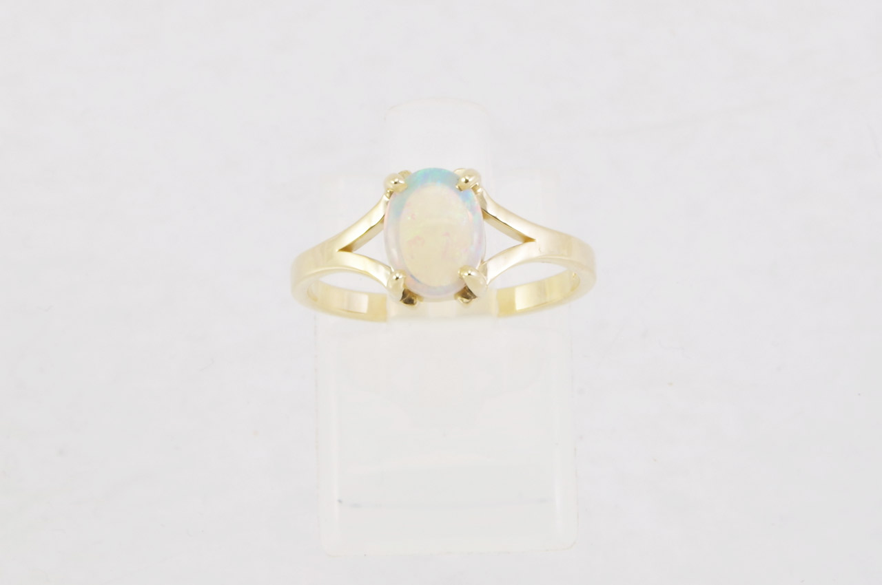 14k Yellow Gold Oval Opal Ring Top