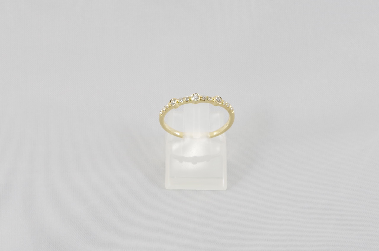 Yellow Gold Diamond Bezel Fashion Ring 