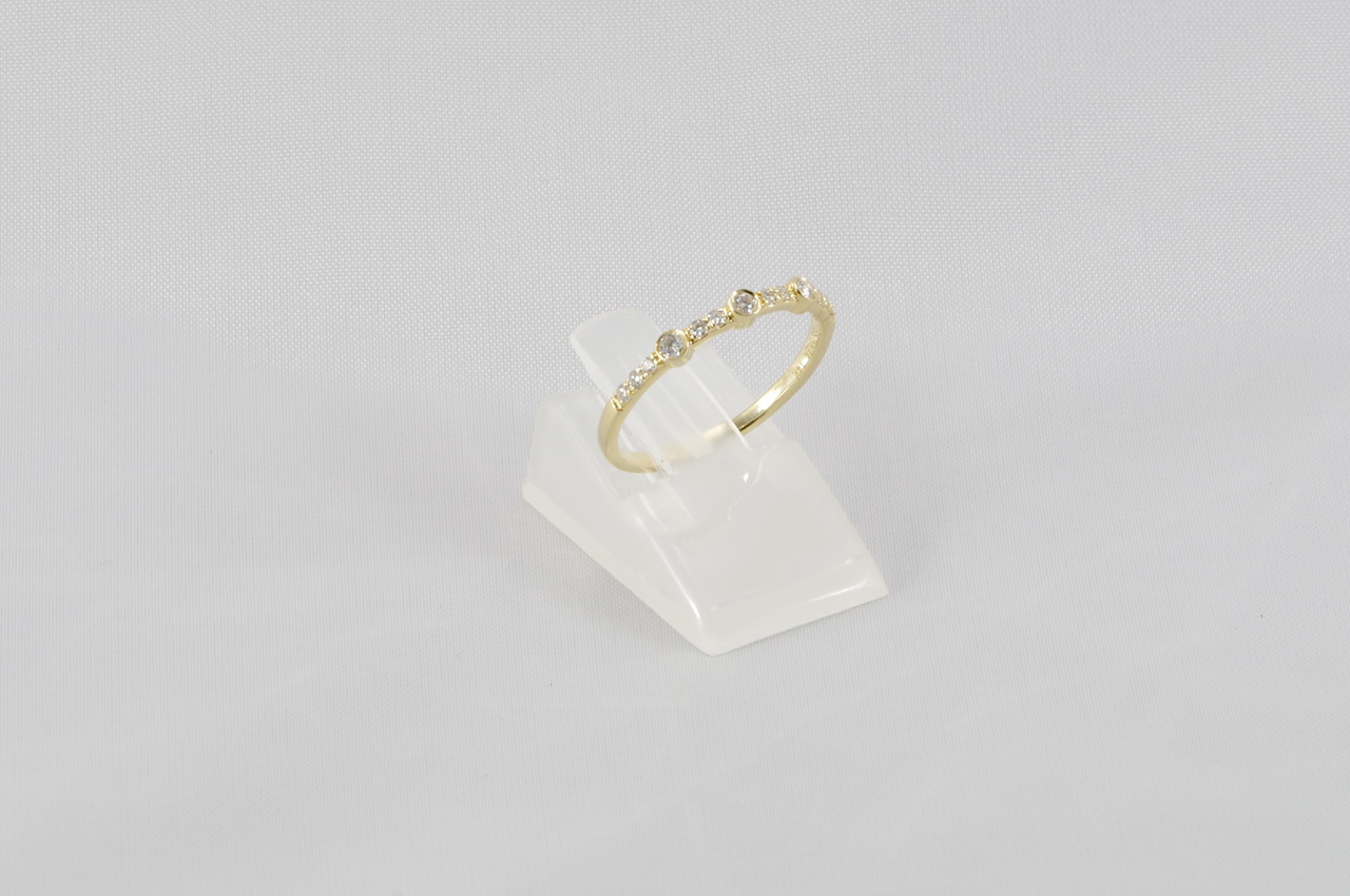 Yellow Gold Diamond Bezel Fashion Ring 